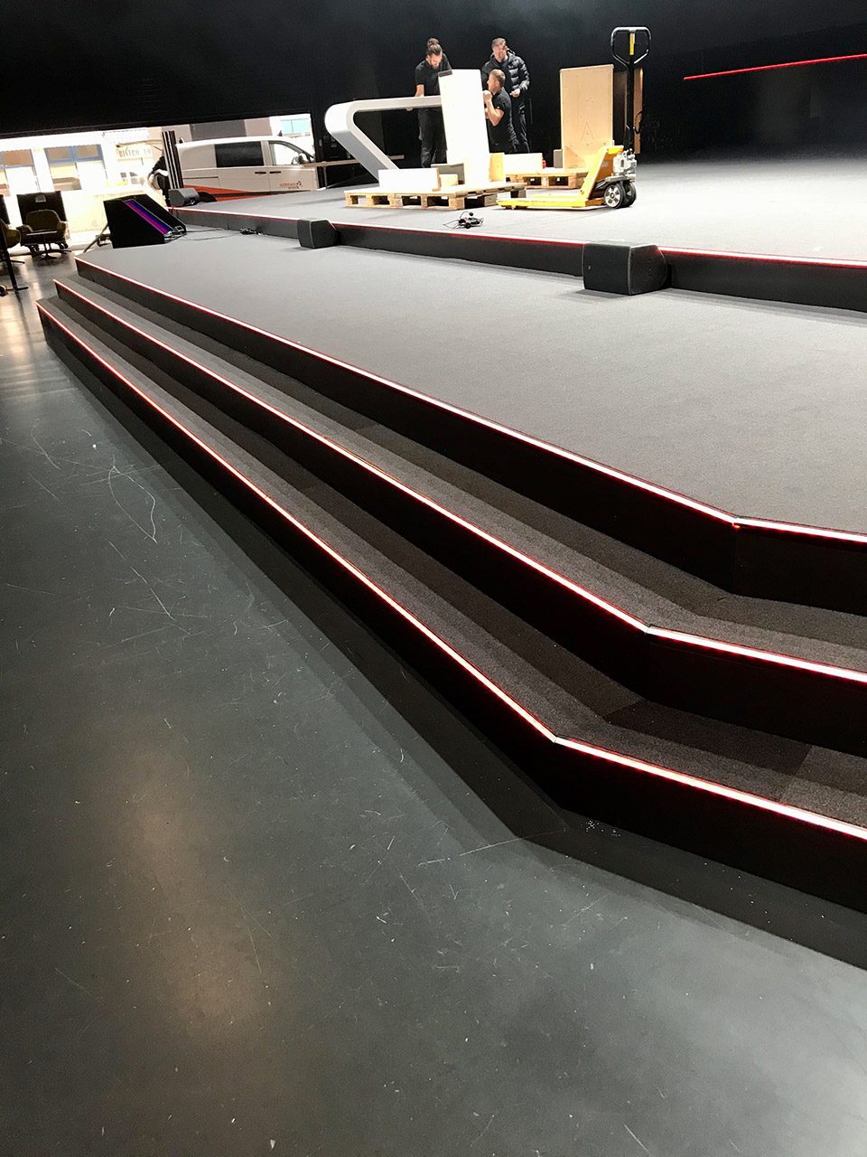 Bühnenbau Akzentbeleuchtung Bühnensilhouette