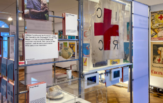 Ausstellung Flagge zeigen - Henry-Dunant-Museum